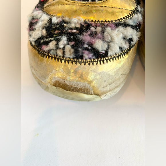 Chanel Gold Boucle Sneakers - Size 38.5 - Picture 4 of 9